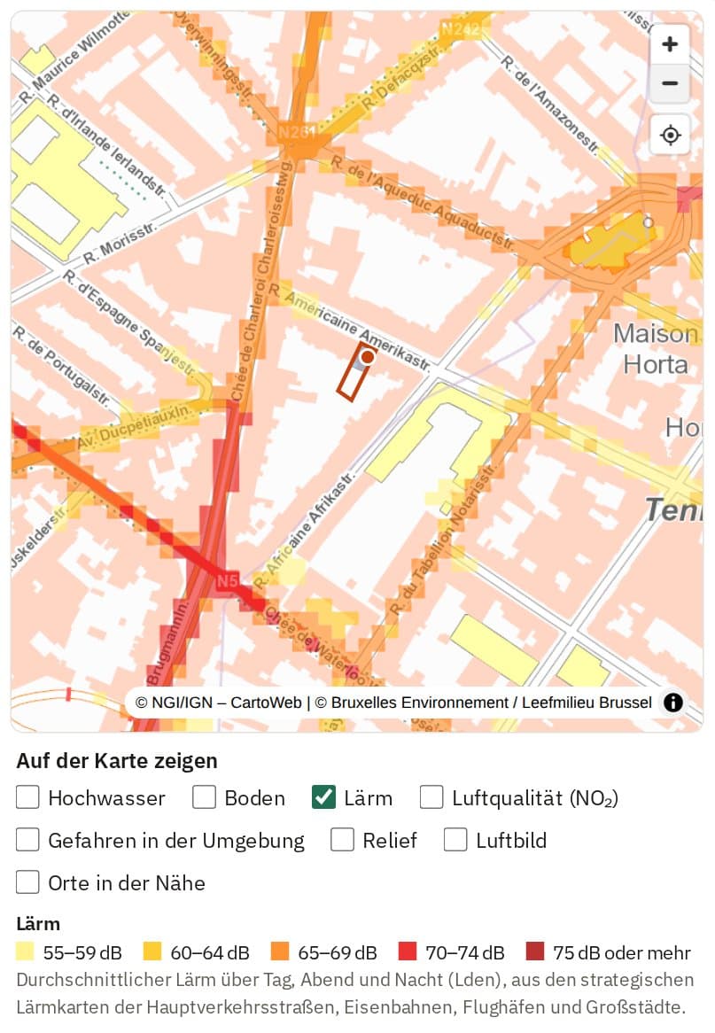 Karte der Parzelle mit der Lärmkarte der umliegenden Straßen und ihrer Legende.